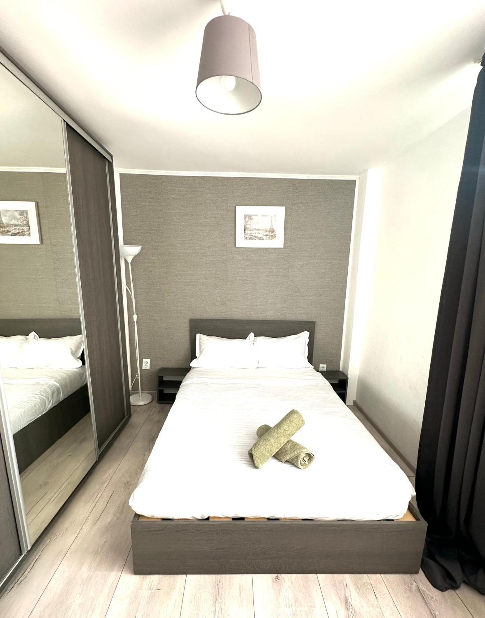 Central Apartment Tower 부쿠레슈티 외부 사진